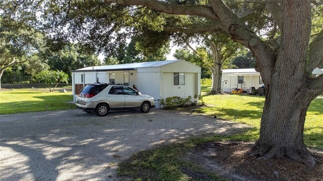 Building Photo - 4865 NW 27th St