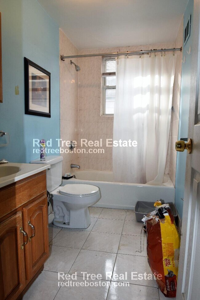 Photo - 218 Freeman St