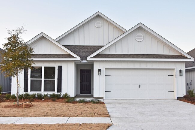 Building Photo - Four Bedroom in Hammock Bay Fire Fly Community