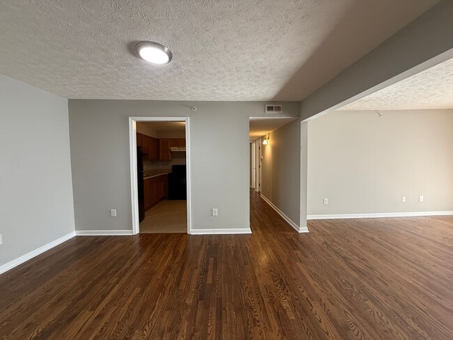 Photo - Completely Renovated 2 Bedroom / 2 Bathroom Apartment!