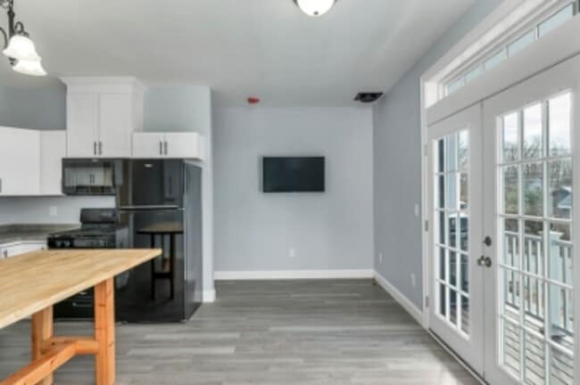 Photo - 65 Main St Unit 65-2 Main