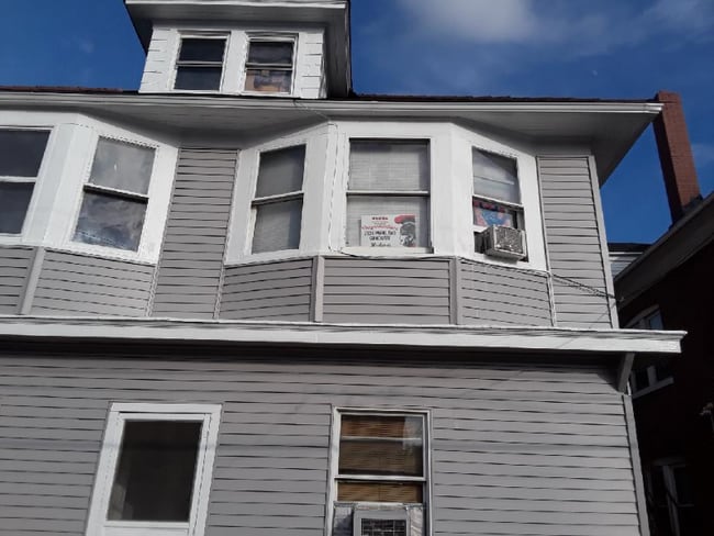 2442 Freemansburg Ave