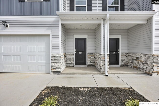 Photo - 225 Sunny Hill Dr Townhome