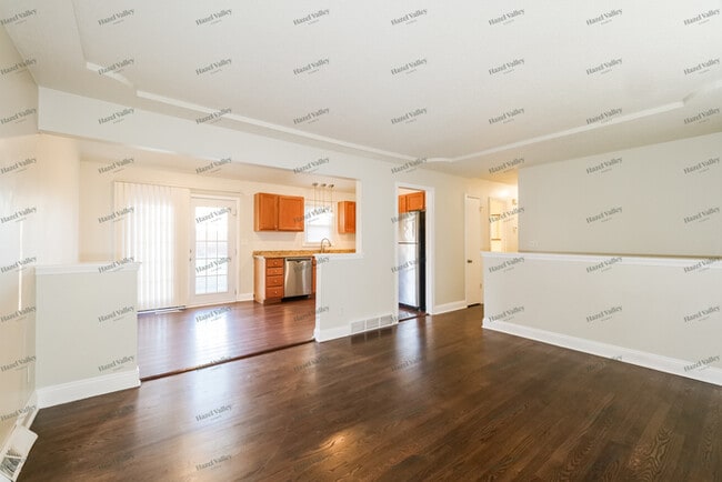 Photo - 13305 Winchester Ave