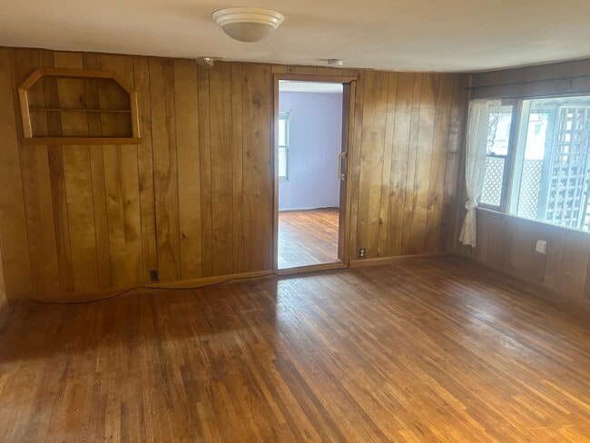 Photo - 1301 E 9th Ave