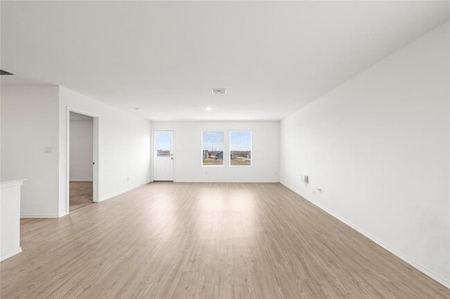 Photo - 11200 Loch Erie Cv