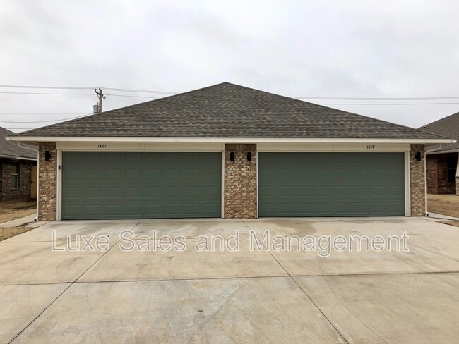 Building Photo - 1501 MacAlpine St