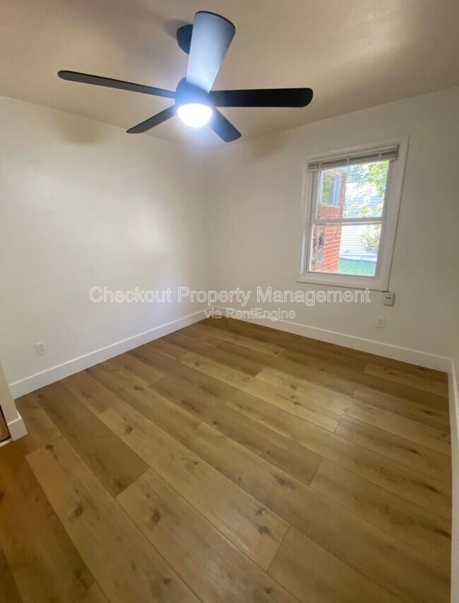 Photo - 120 Bellerive Blvd