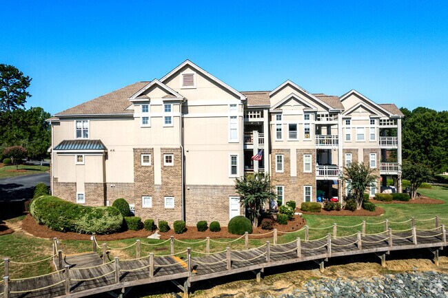 Photo - 104 Pier 33 Dr