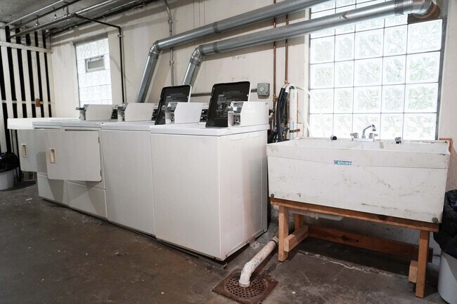 Photo - 3025 Clifton Ave Unit 3025-02