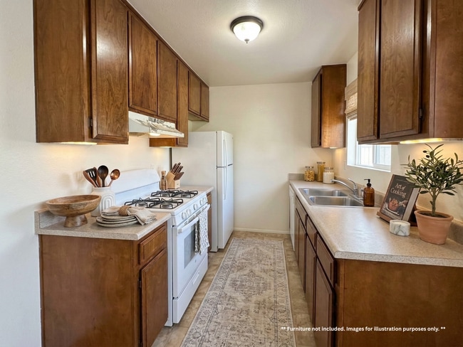 Photo - 1010 S Magnolia Ave