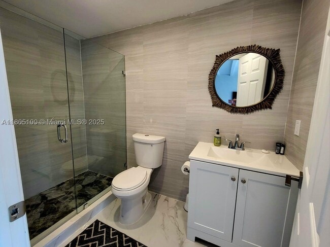 Photo - 900 SW 31st St