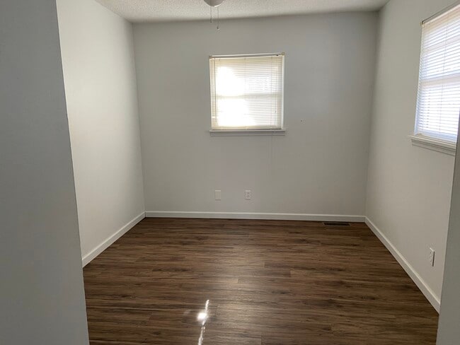 Photo - 20 Kimbell Ct Unidad Peaceful Oaks Cottage