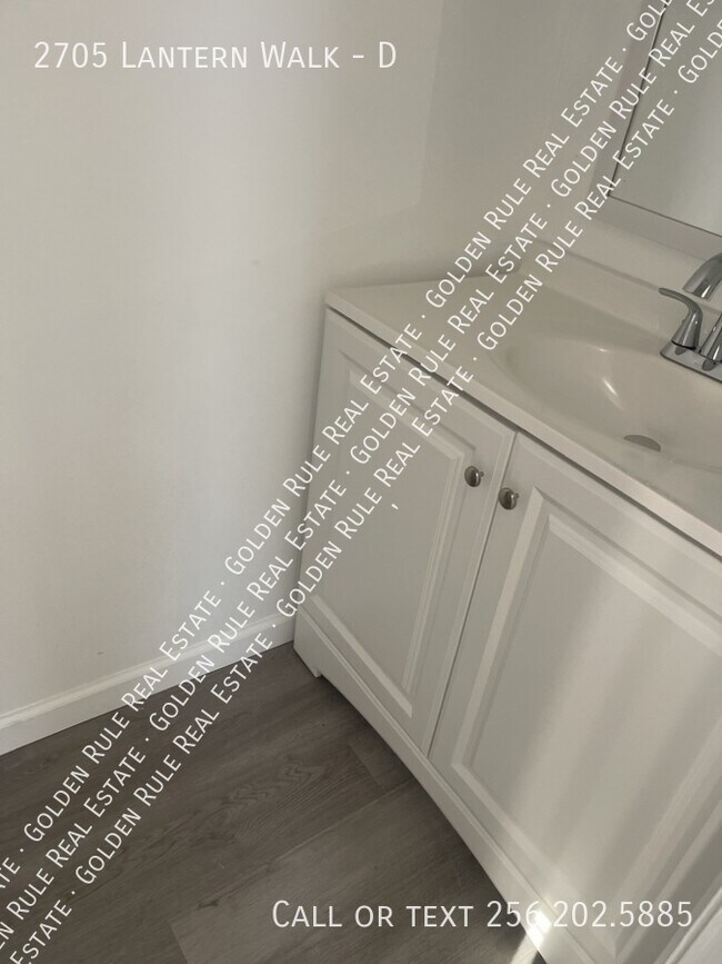 Photo - 2705 Lantern Walk SE Unit D