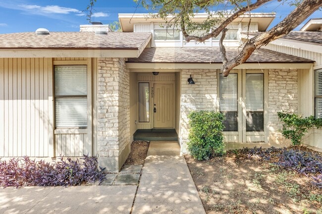 Photo - 7302 Waldon Dr