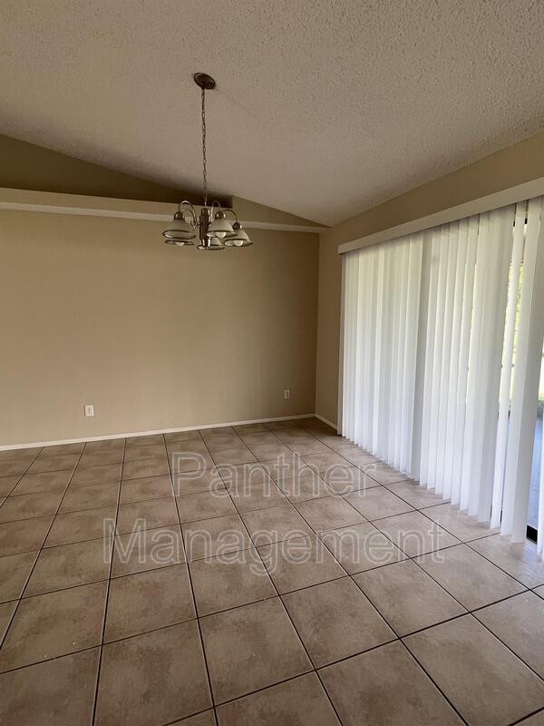 Photo - 1109 SE 6th Terrace