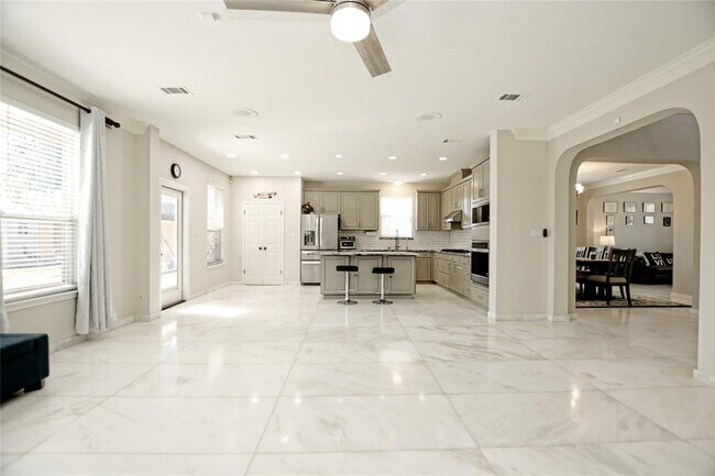 Photo - 15701 Pumpkin Ridge Dr