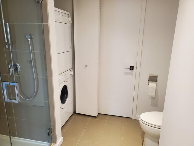 Photo - 350 Bd de Maisonneuve