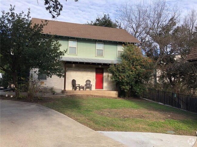 Building Photo - 1308 Woodland Ave Unit A Rental