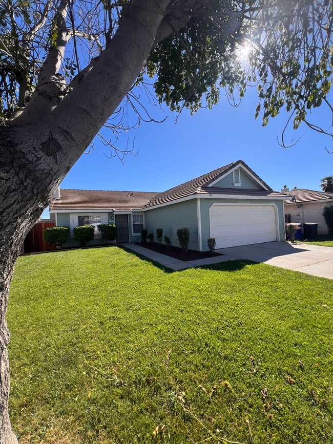 Photo - Available Now! Freshly Painted with lots of newness. Dry Creek Meadows Area