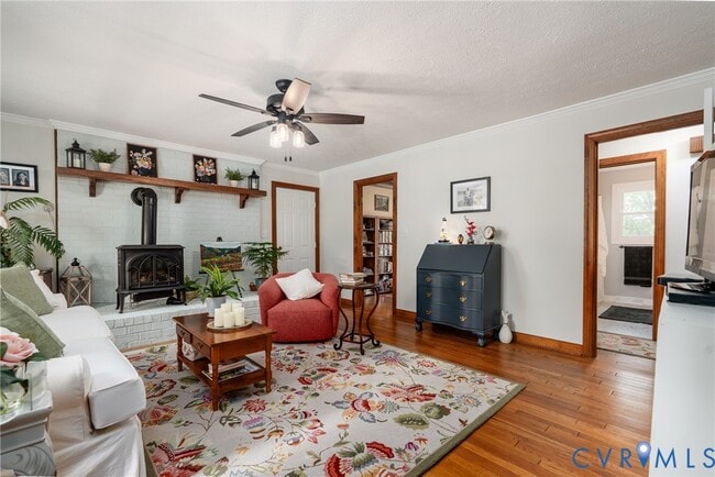 12182 Woodson Farm Ln