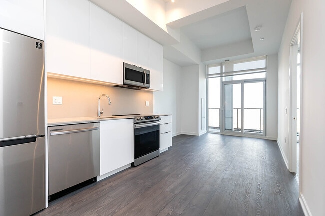 Building Photo - 50 Power St