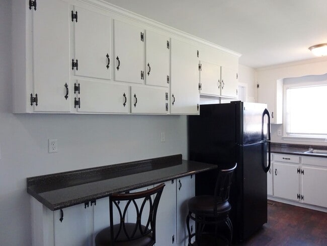 Photo - Lake Front Adorable Home!