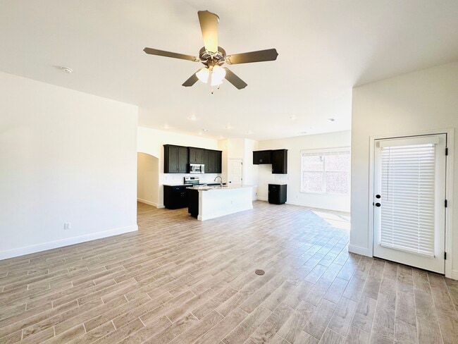 Photo - 2150 Tallgrass Ter