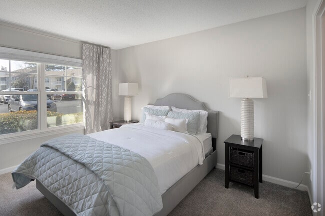 Model - 2BR, 2BA - 928SF - Primary Bathroom