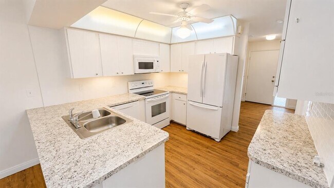 1624 Whitehead Dr Unit 320