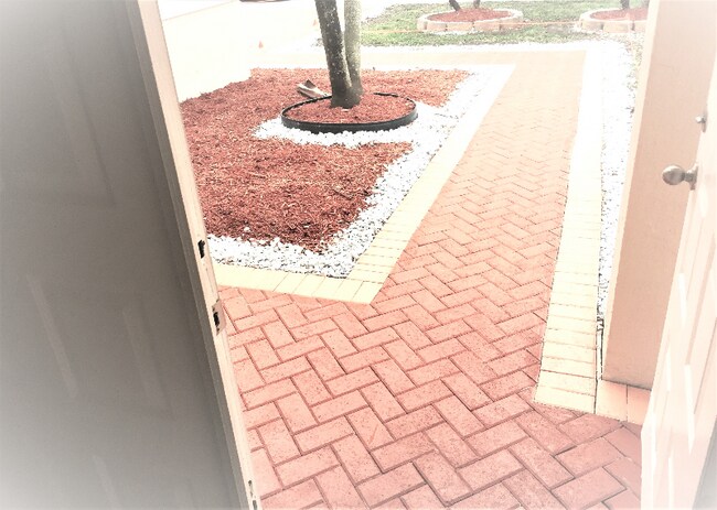 Photo - 14300 SW 159th Pl