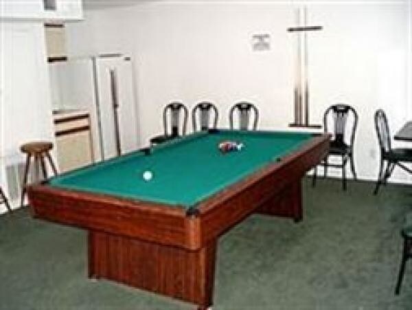 Interior - Sherman Oaks Regency Apartments