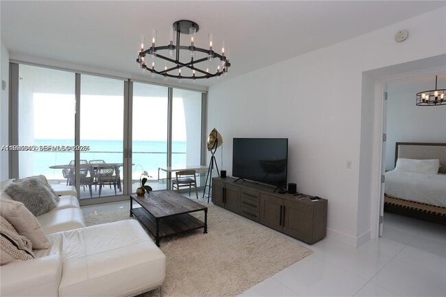 Photo - 16901 Collins Ave Unit 904