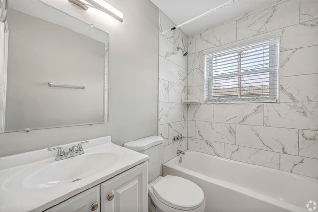 Photo - Spacious, Updated 2BR with City Convenience Unit B7