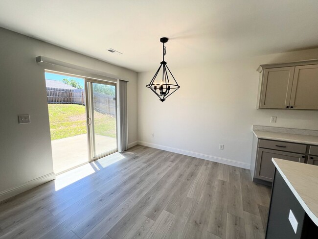 Photo - 163 Zeigenbein Rd