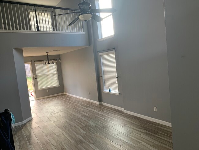 Photo - 5308 Lions Gate Ln