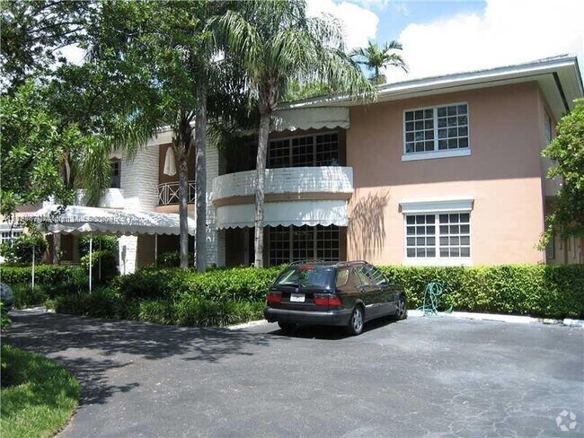 Building Photo - 60 Park Dr Unit B Rental