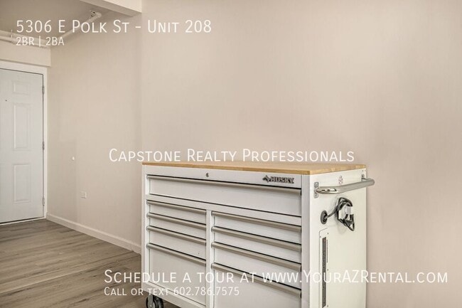Photo - 5306 E Polk St Unit 208