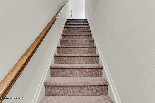 Photo - 129 Gettysburg Ln