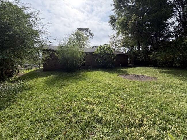 Photo - 2950 Hillcrest Dr