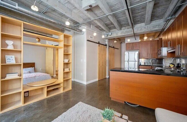 Photo - 112 11th St Unit APT 207