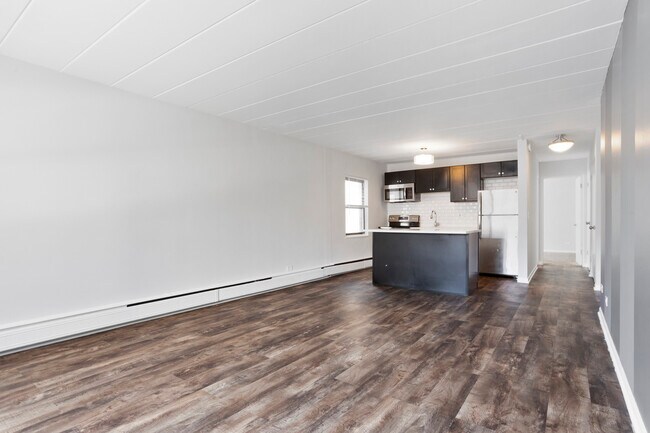 Photo - 6007 N Kenmore Ave