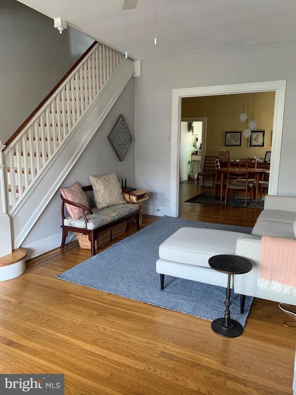Building Photo - 1228 W 37th St Rental