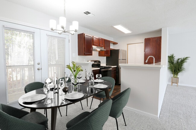 Comedor/Cocina - Wood Springs