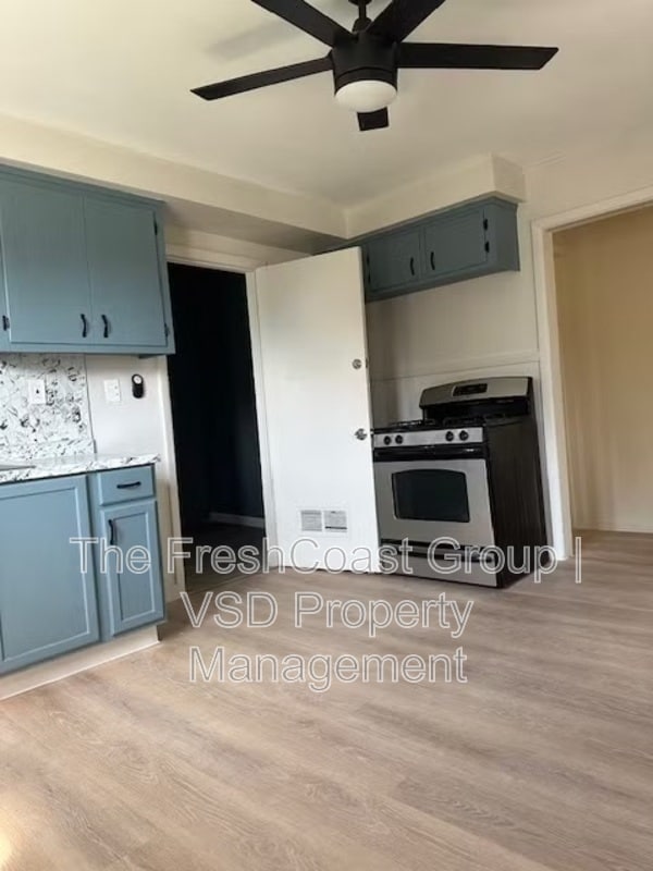 Photo - 789 Wayside Rd Unidad 2