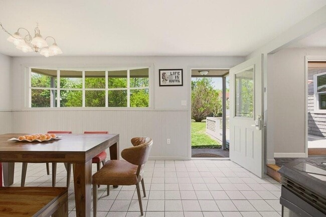 Photo - 85 Highland Ave