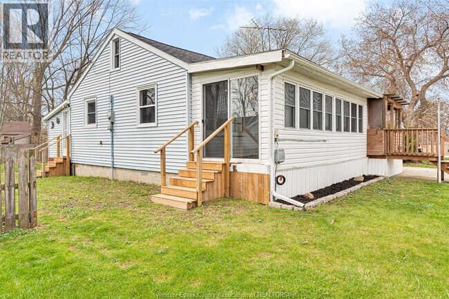 Photo - 1069 Cherry Ave