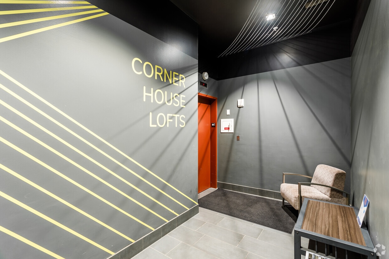 Corner House Apartments - Corner House Apartments