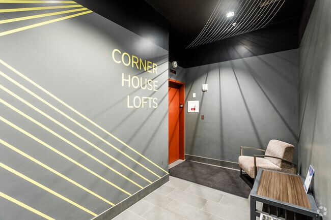 Lobby - Corner House Apartments