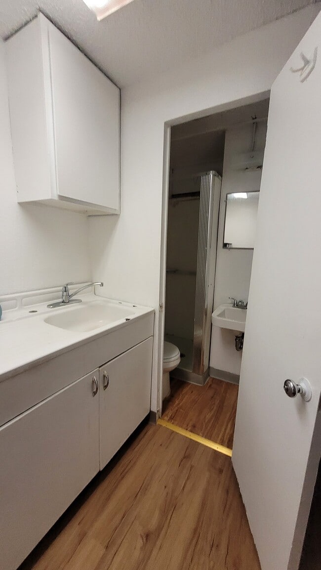Photo - 1128 Hess Ave Unit XX